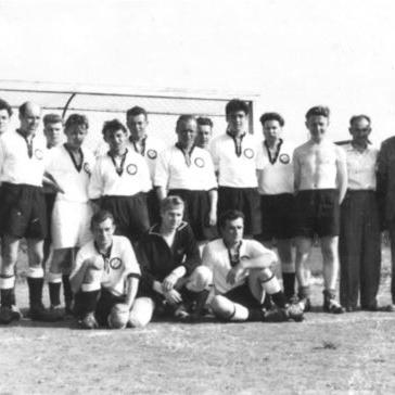 Fußball